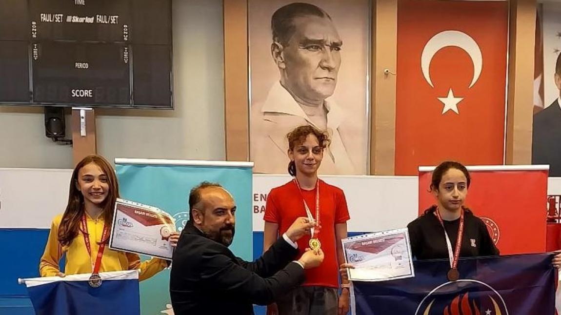 Öğrencimizden Türkiye Birinciliği